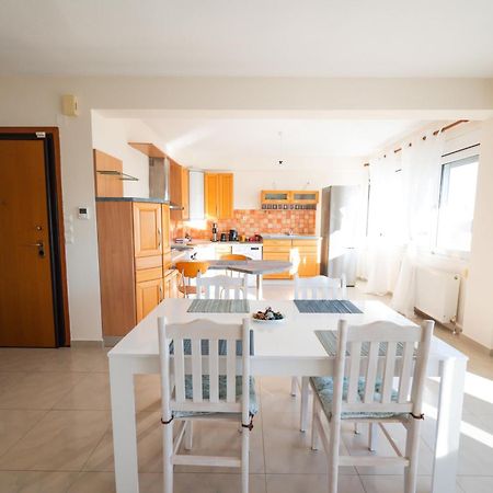 3 Bedroom Apartment, 115M2 Alexandroupoli Exterior photo